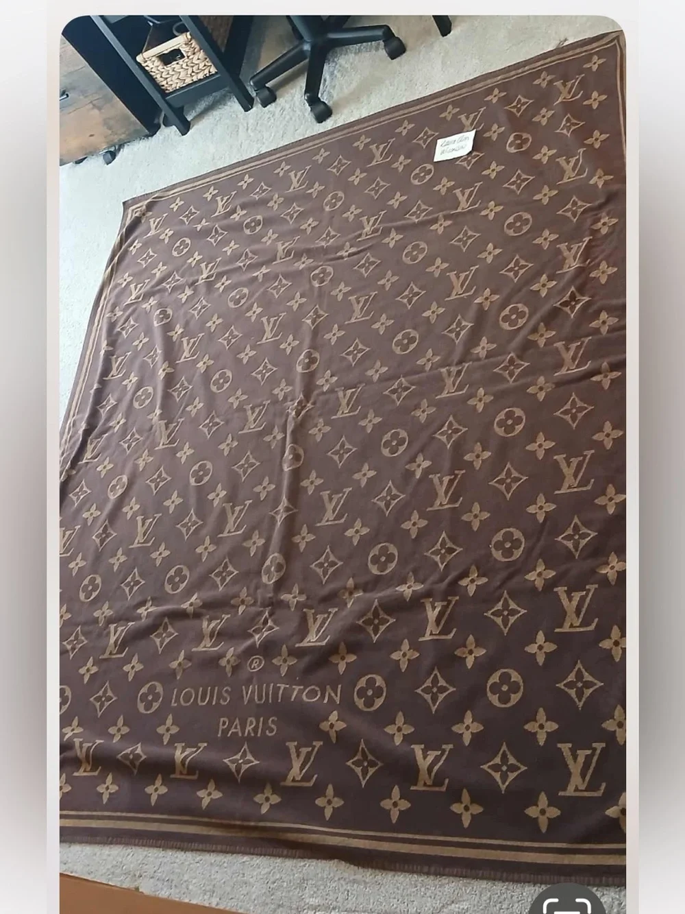 Louis Vuitton MonogramCotton Towel Reversible